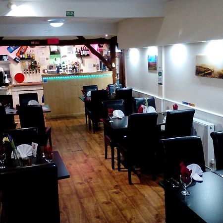 Zara Continental Hotel Langholm Экстерьер фото