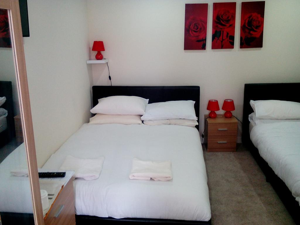 Zara Continental Hotel Langholm Экстерьер фото